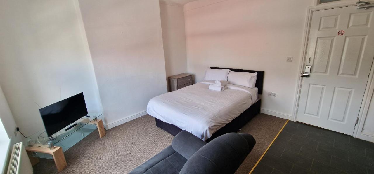 Self Check In Apartment Doncaster Eksteriør bilde